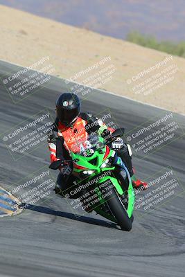 media/Nov-15-2024-CVMA Friday Practice (Fri) [[b142d29251]]/4-Group 4 and Trackday/Session 2 (Turn 10)/